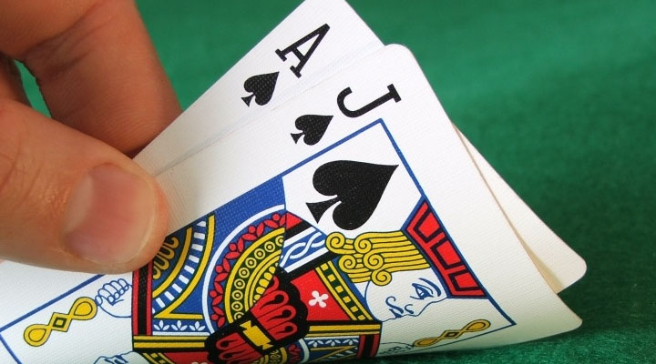 Jeu de Blackjack au Casino en Ligne